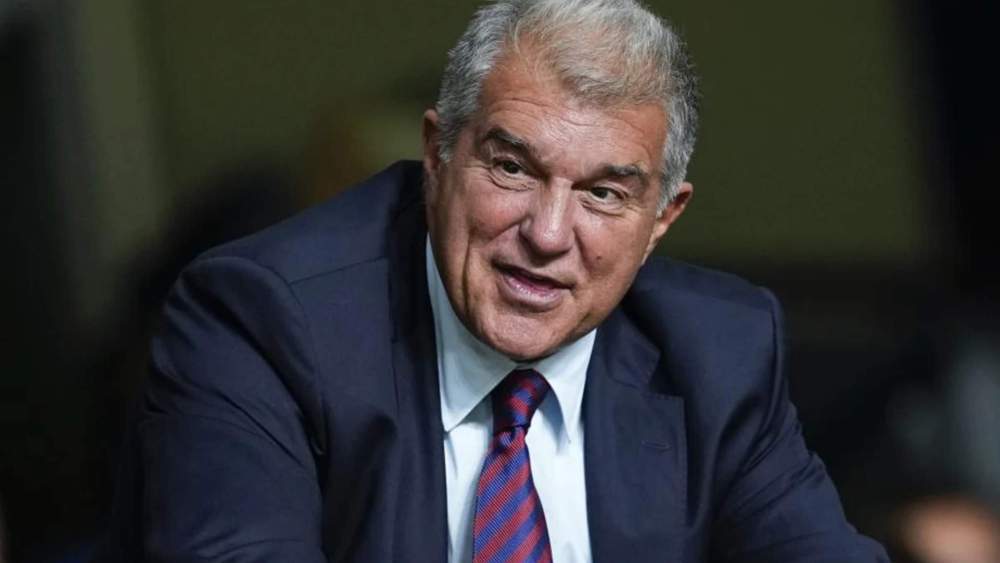 joan laporta cara sonriente