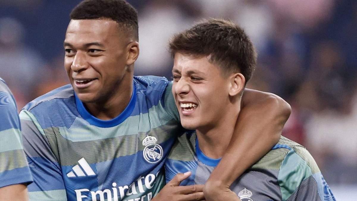 Arda Guler y Kylian Mbappé Arda Guler y Kylian Mbappé