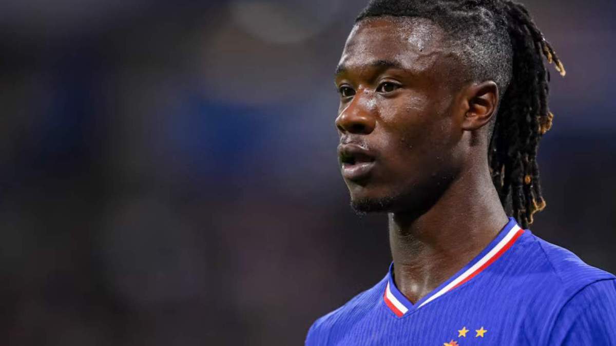 Eduardo Camavinga jugando un partido con la Selección Francesa. Eduardo Camavinga jugando un partido con la Selección Francesa.