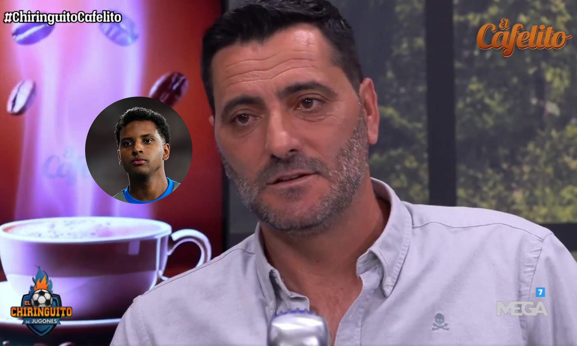 Dani Güiza hablando con Josep Pedrerol y una foto de Rodrygo Goes. Dani Güiza hablando con Josep Pedrerol y una foto de Rodrygo Goes.