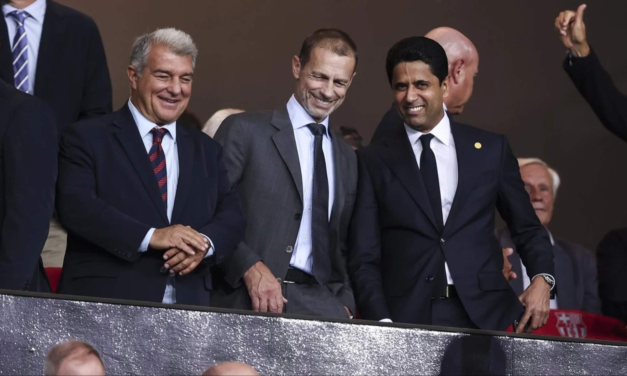 El Barcelona se va con los enemigos de Florentino por 3 vergonzosas razones