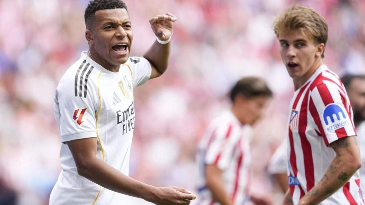 Kylian Mbappé y Pablo Barrios