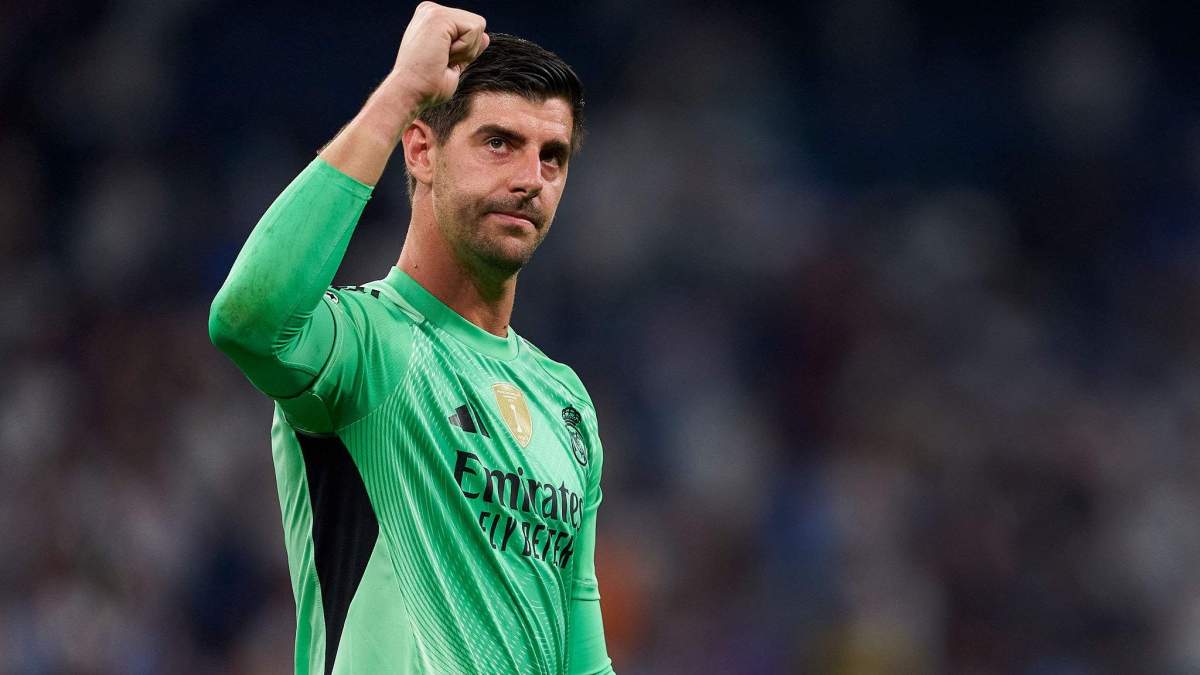 Thibaut Courtois jugando un partido con el Real Madrid. Thibaut Courtois jugando un partido con el Real Madrid.