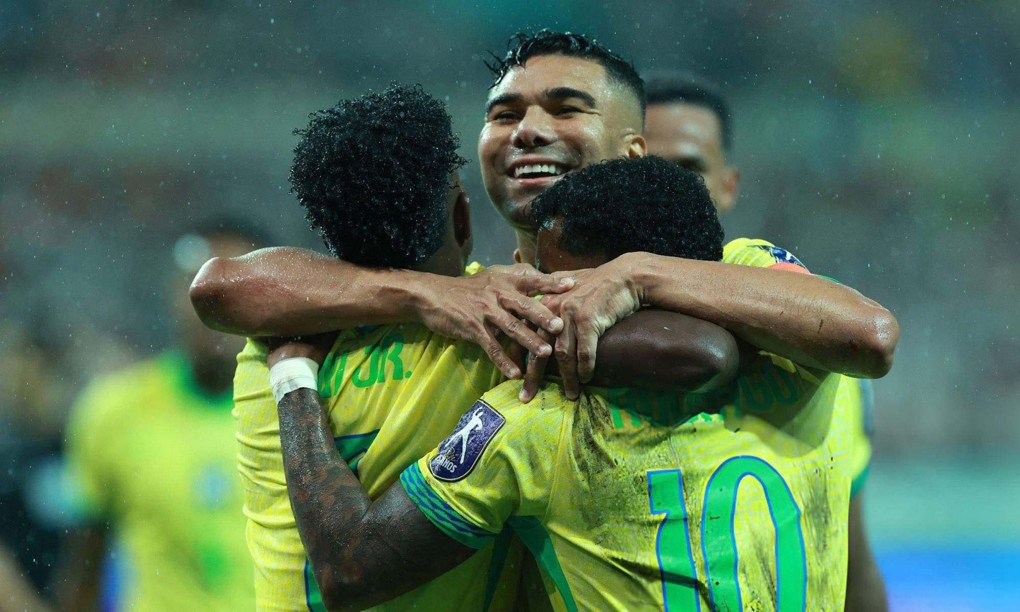 Vinícius Júnior, Rodrygo Goes y Casemiro celebrando un gol. Vinícius Júnior, Rodrygo Goes y Casemiro celebrando un gol.