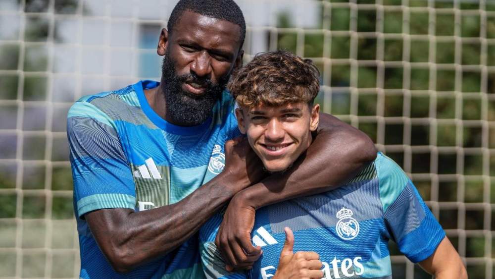 Antonio Rudiger y Thiago Pitarch