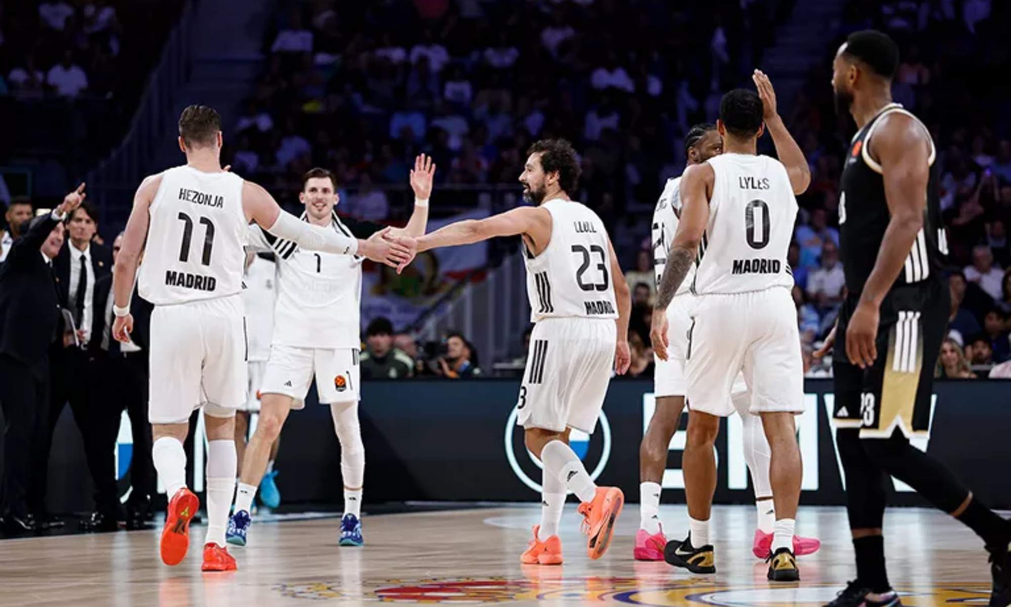 El Real Madrid vuelve a jugar un partido de Liga este domingo ante el Baskonia en Vitoria.