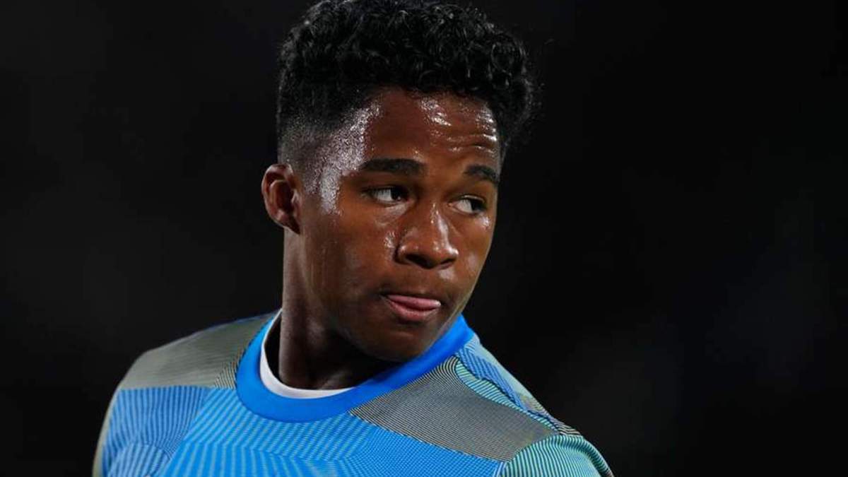 endrick calentamiento realmadrid endrick calentamiento realmadrid