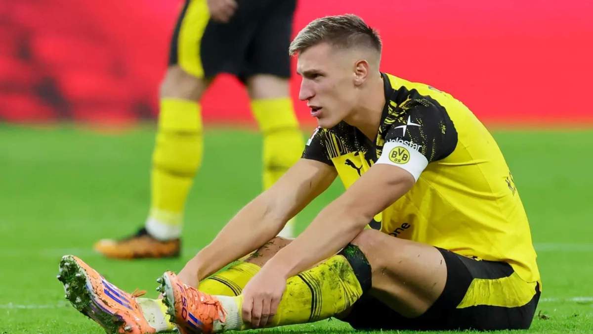 Nico Schlotterbeck, en un partido del Borussia Dortmund.