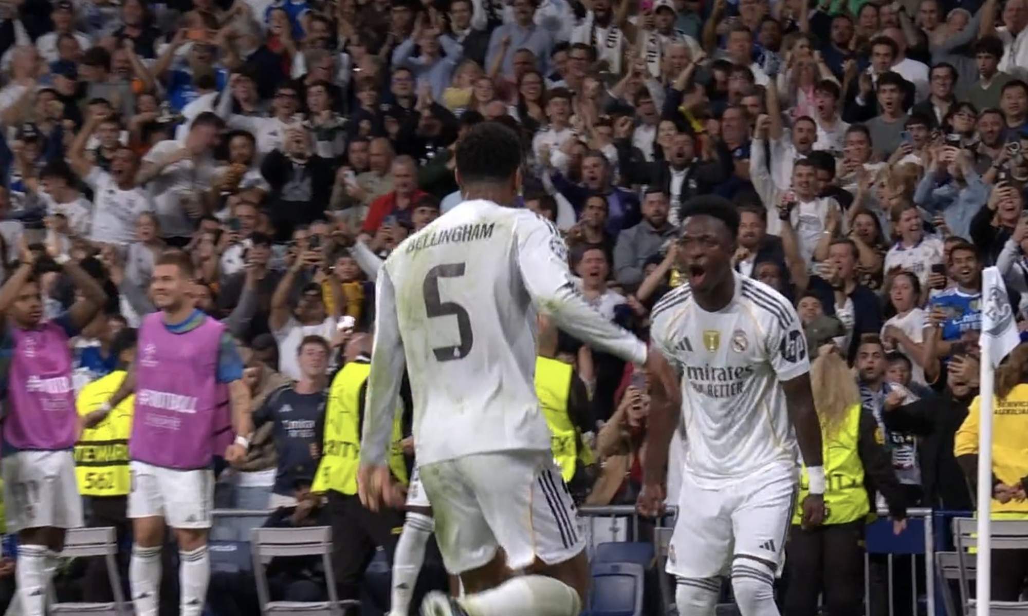 Bellingham hizo su primer gol en la temporada y bromeó con Vinicius