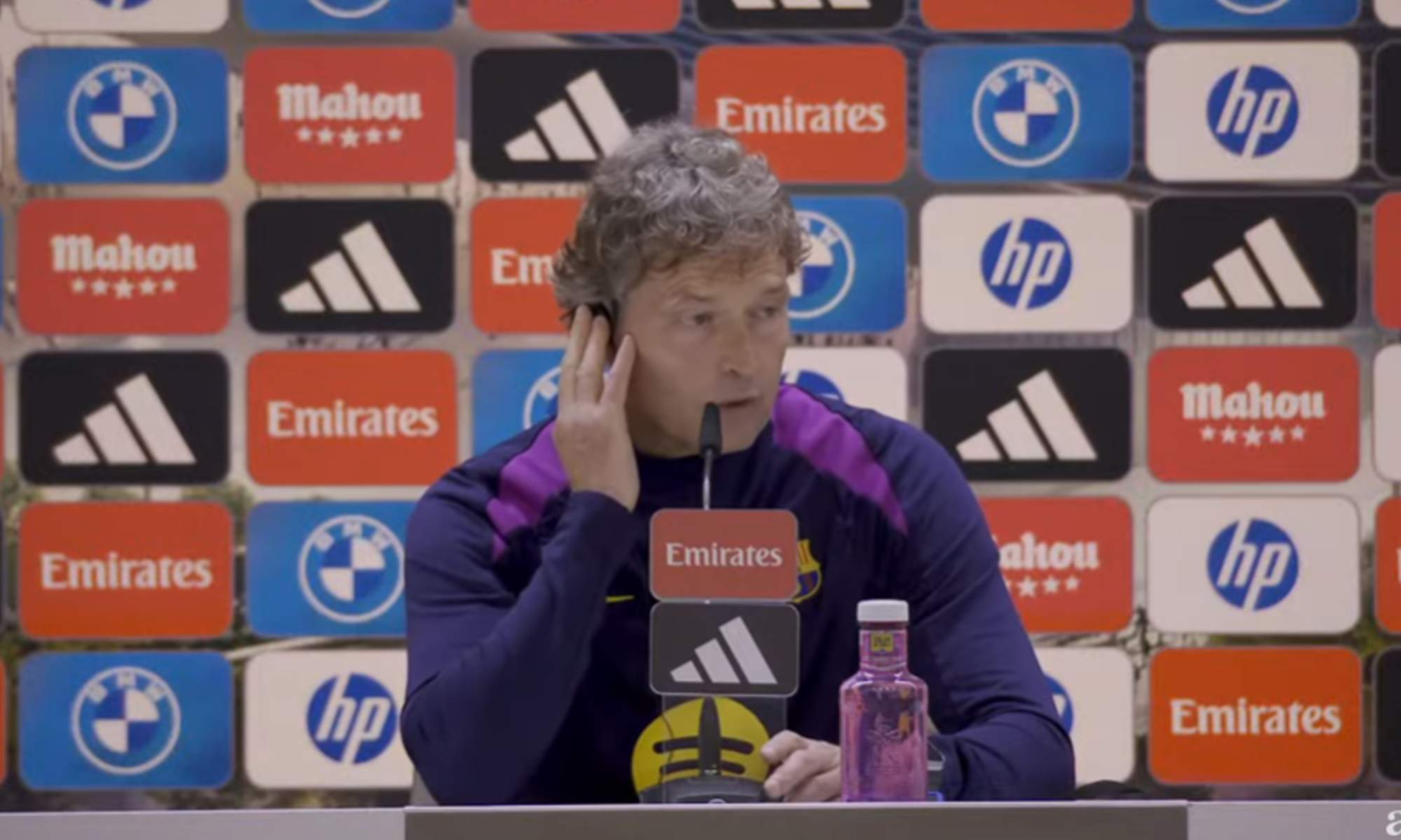 Marcus Sorg durante la rueda de prensa posterior al Real Madrid - Barcelona.  Marcus Sorg durante la rueda de prensa posterior al Real Madrid - Barcelona.