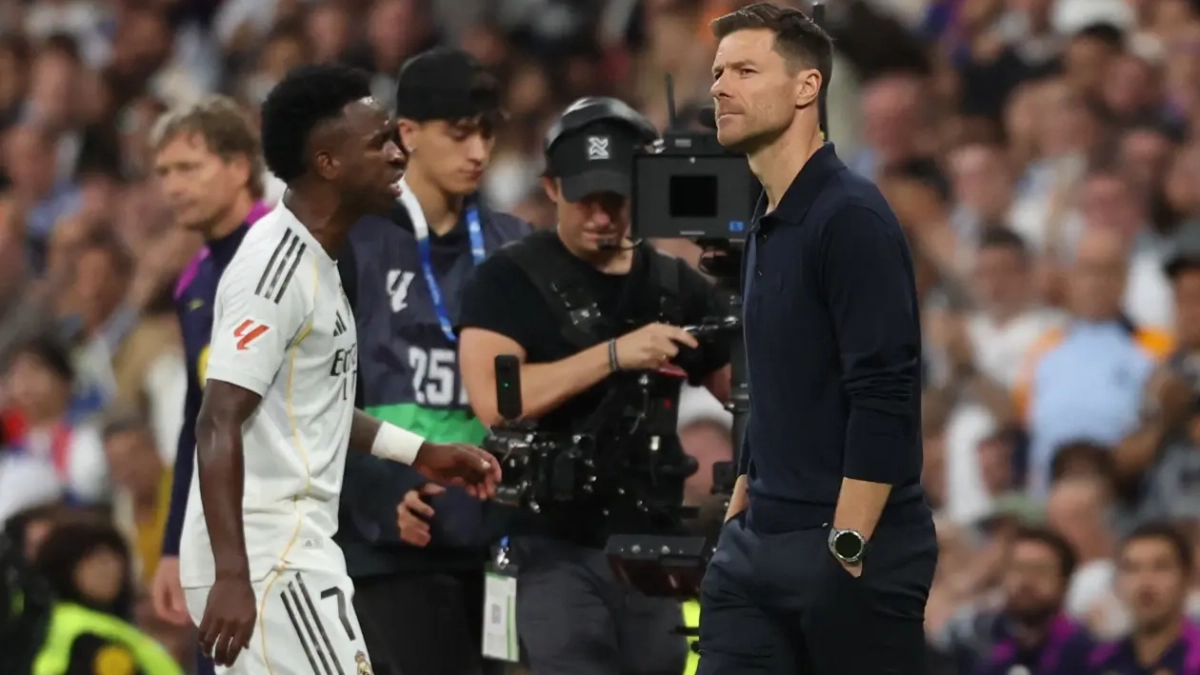 xabi alonso vinicius junior realmadrid partido xabi alonso vinicius junior realmadrid partido