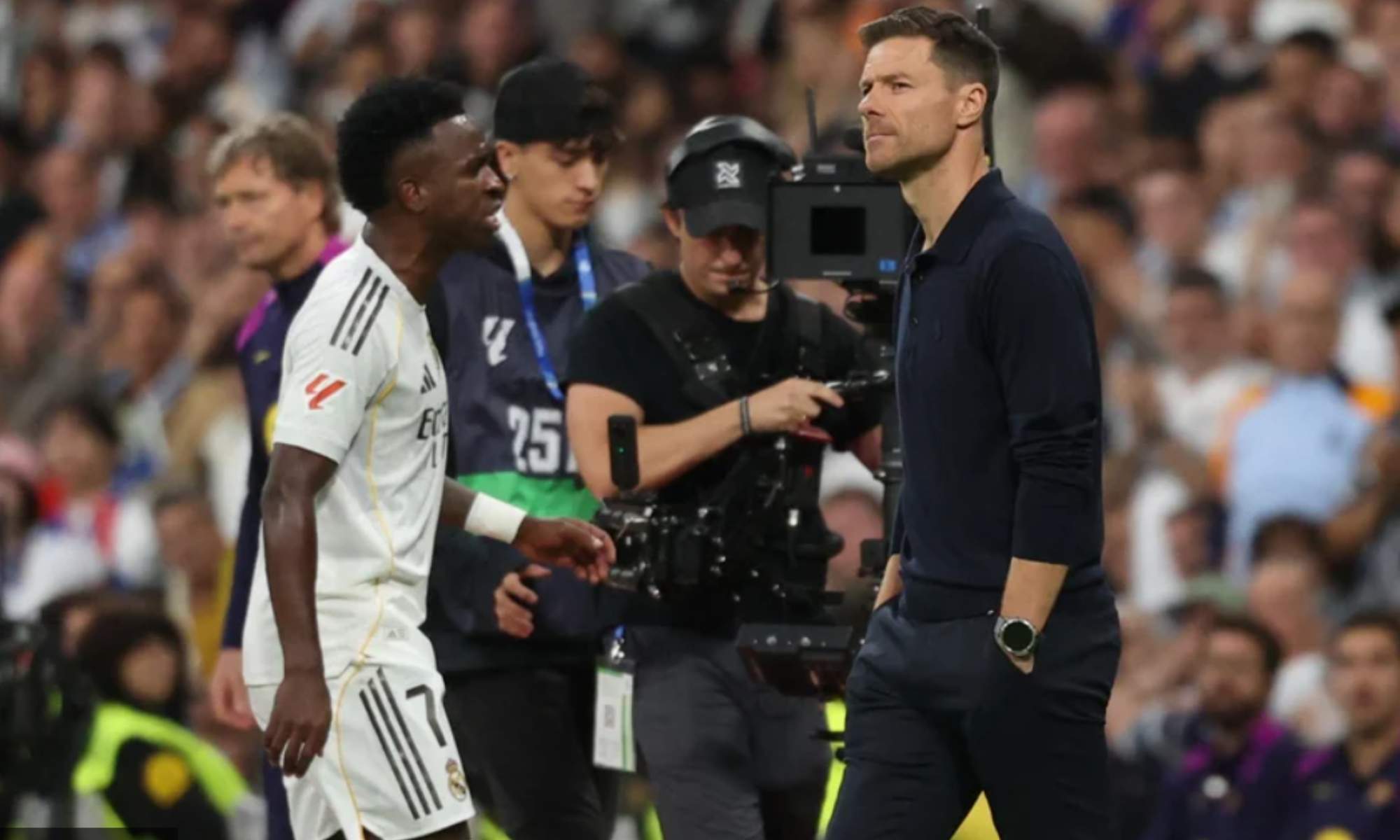 Xabi Alonso no considera a Vinicius un intocable Xabi Alonso no considera a Vinicius un intocable