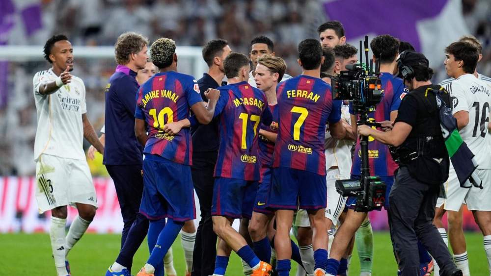Lamine Yamal fue protagonista de la tangana final del Clásico del domingo pasado en el Bernabéu. Lamine Yamal fue protagonista de la tangana final del Clásico del domingo pasado en el Bernabéu.