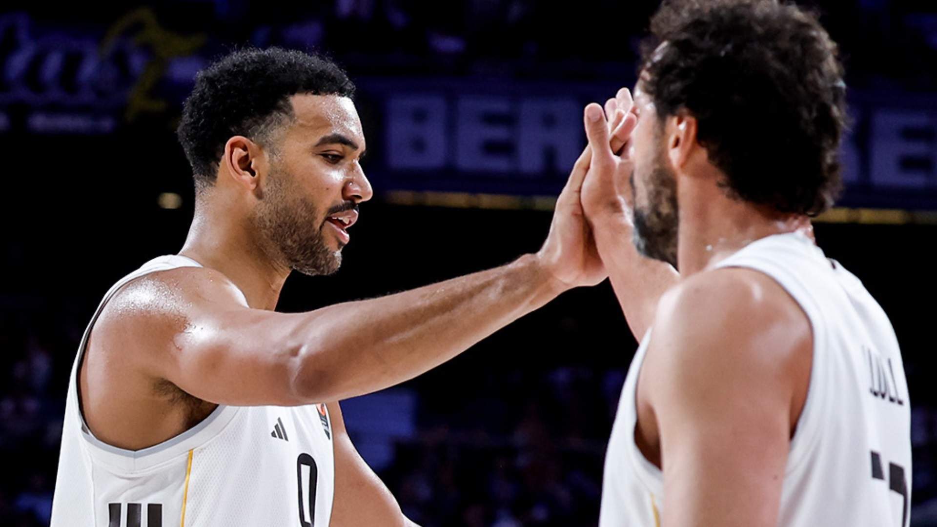 El Real Madrid firma una gran exhibición contra el Fenerbahçe El Real Madrid firma una gran exhibición contra el Fenerbahçe