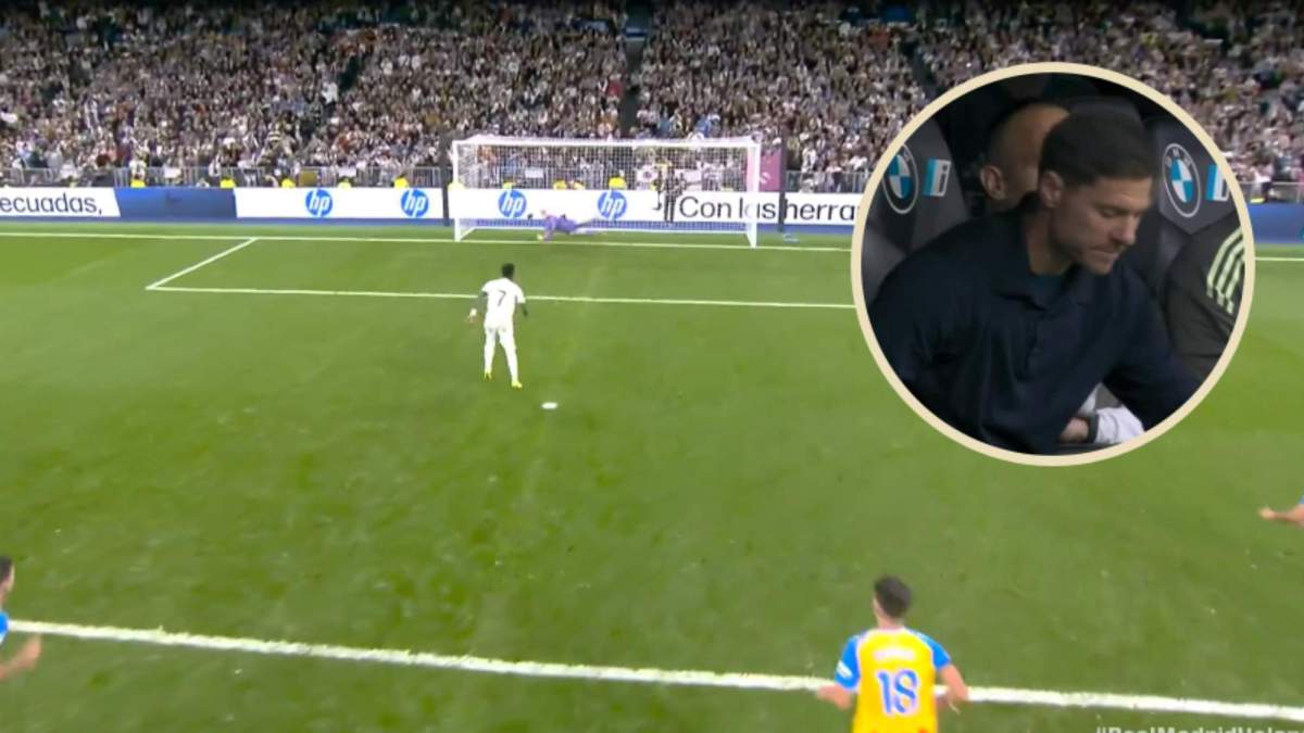 Xabi Alonso no ha encajado nada bien el penalti que ha tirado Vinicius ante el Valencia. Xabi Alonso no ha encajado nada bien el penalti que ha tirado Vinicius ante el Valencia.