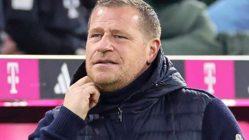 Max Eberl, director deportivo del Bayern Múnich, ha reconocido que quieren renovar el contrato de Dayot Upamecano. Max Eberl, director deportivo del Bayern Múnich, ha reconocido que quieren renovar el contrato de Dayot Upamecano.