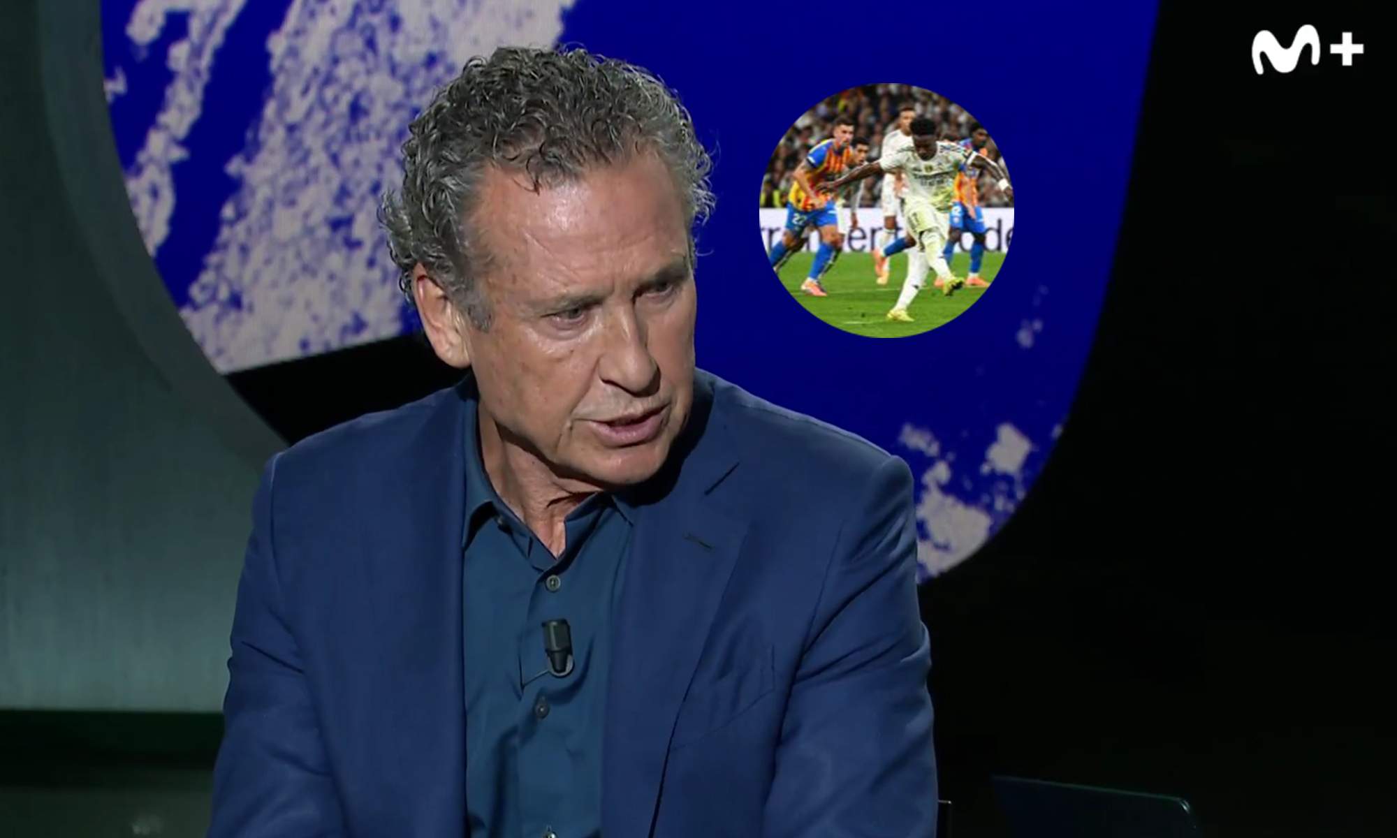 Jorge Valdano y una foto de Vinícius lanzando el penalti contra el Valencia.