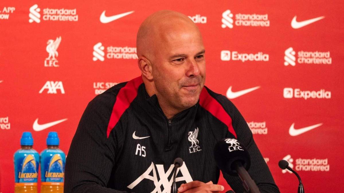 Arne Slot en rueda de prensa Arne Slot en rueda de prensa