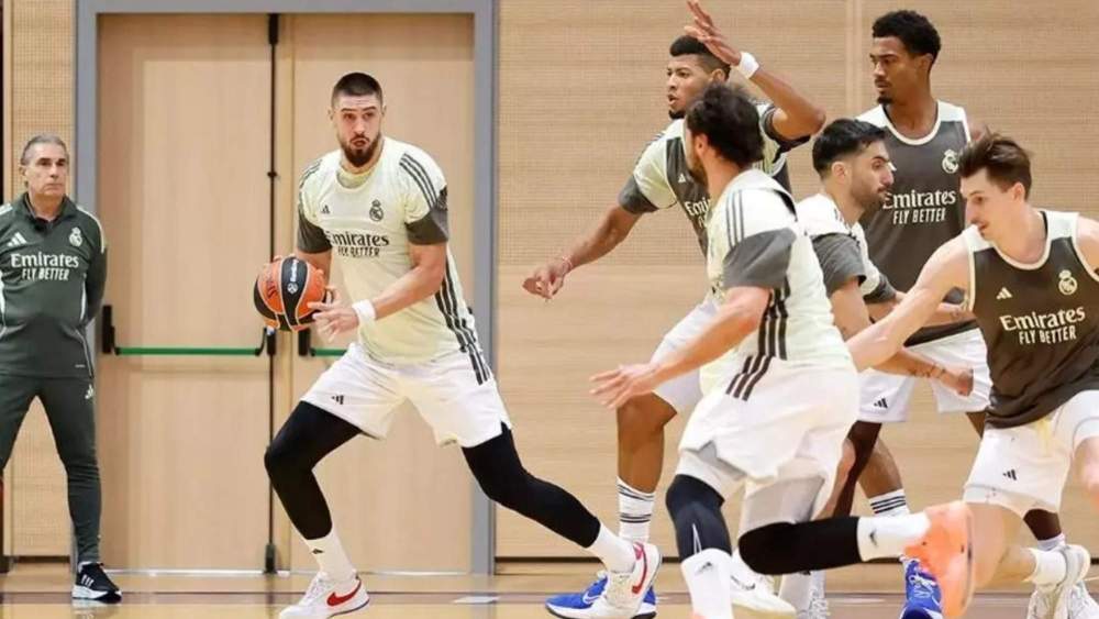 Entrenamiento reciente del Real Madrid, con Alex Len ya en el equipo. Entrenamiento reciente del Real Madrid, con Alex Len ya en el equipo.