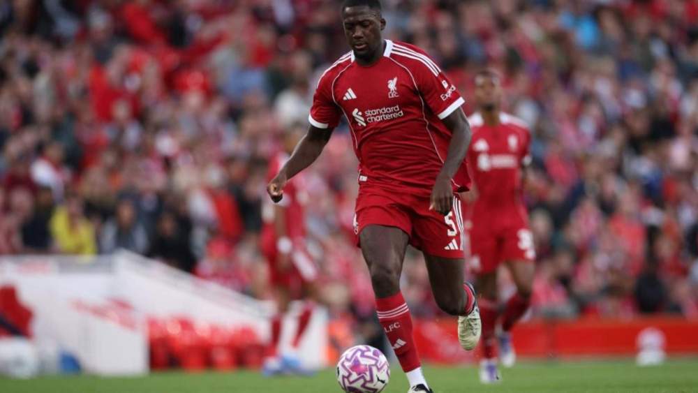 Ibrahima Konaté podría ser el central escogido del Madrid para ser más fuerte en defensa. Ibrahima Konaté podría ser el central escogido del Madrid para ser más fuerte en defensa.