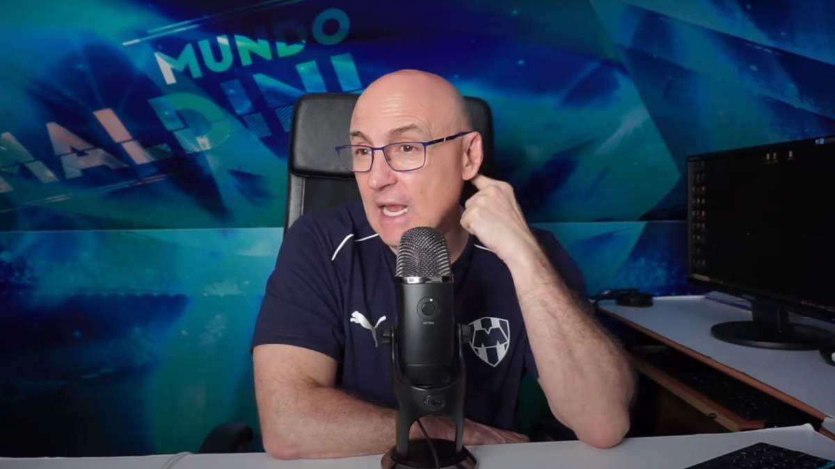 Julio Maldonado 'Maldini' hablando en su canal de YouTube, Mundo Maldini Julio Maldonado 'Maldini' hablando en su canal de YouTube, Mundo Maldini