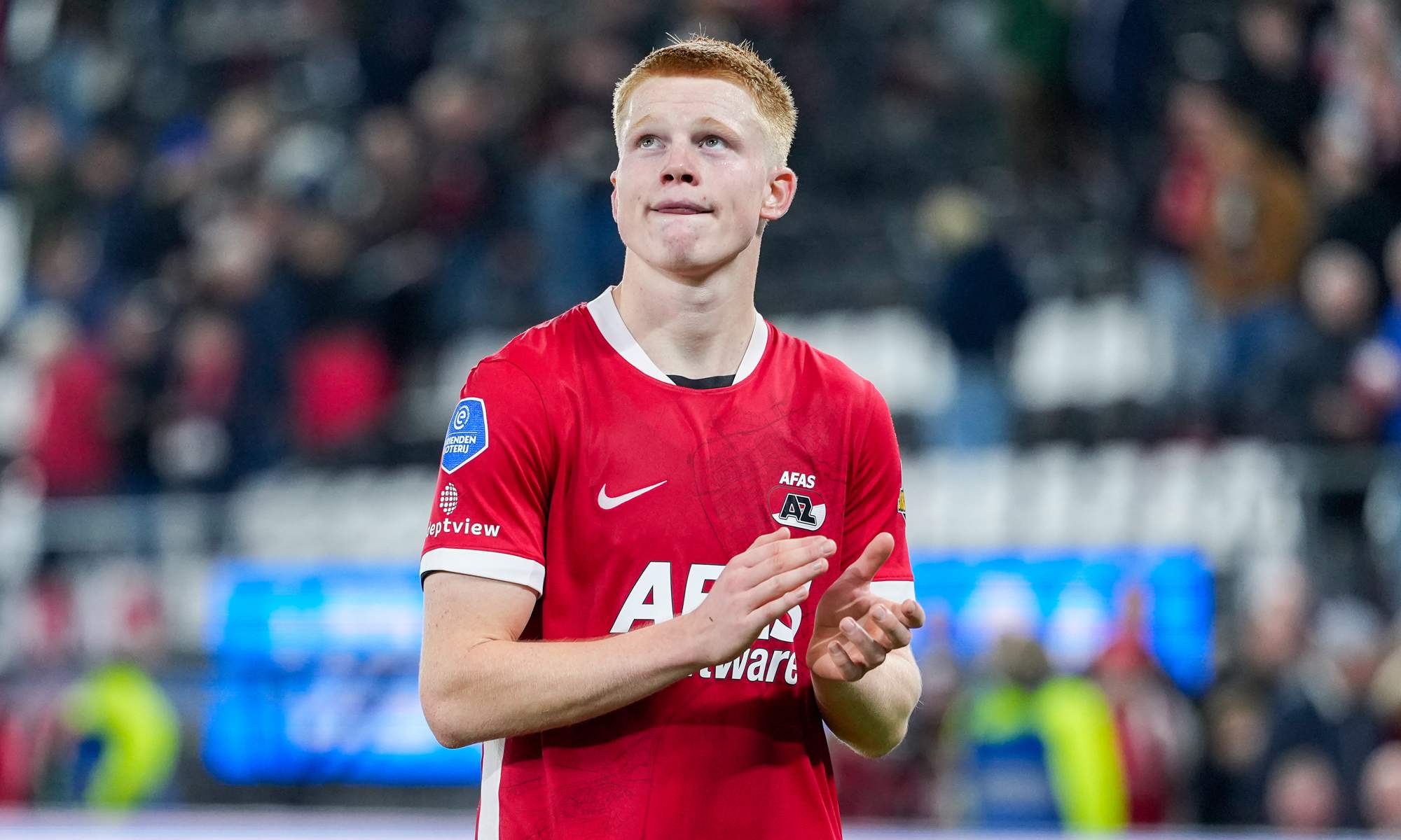 Kees Smit jugando un partido con el AZ Alkmaar.