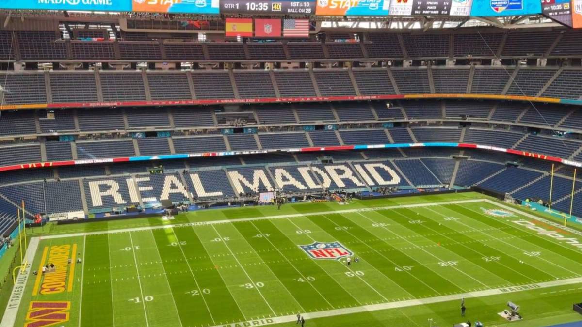 Bernabéu con campo en modo NFL Bernabéu con campo en modo NFL