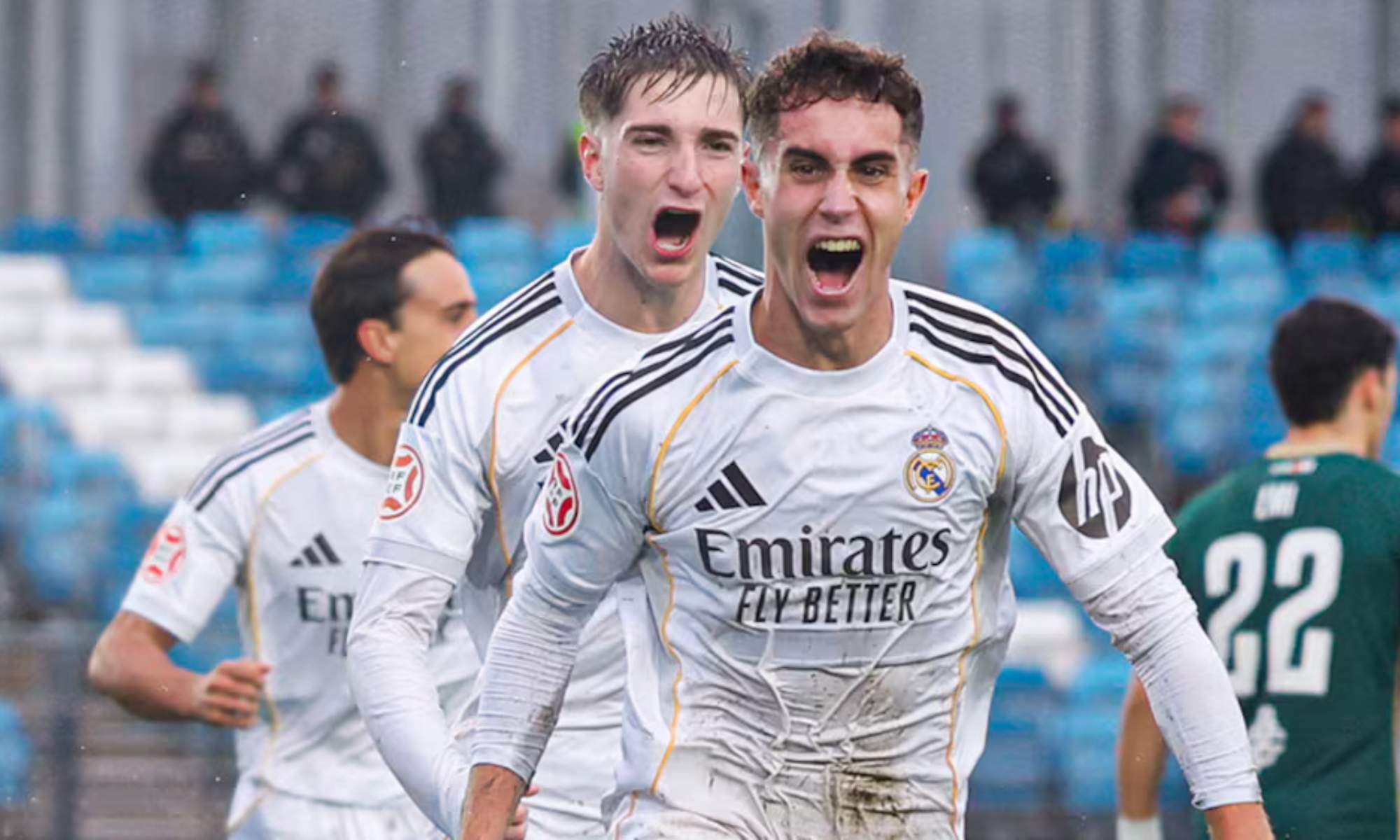 Álvaro Ginés, celebrando su gol, el primero del Castilla, en el partido de esta tarde ante el Cacereño.