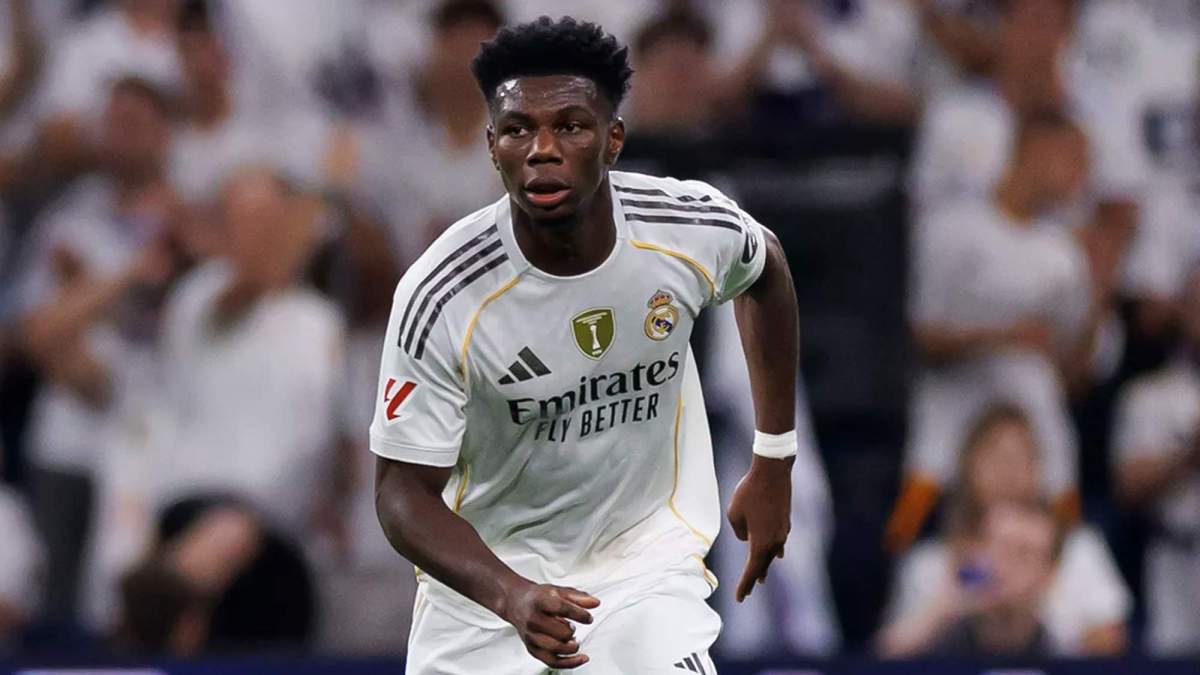 Aurélien Tchouaméni jugando un partido con el Real Madrid. Aurélien Tchouaméni jugando un partido con el Real Madrid.