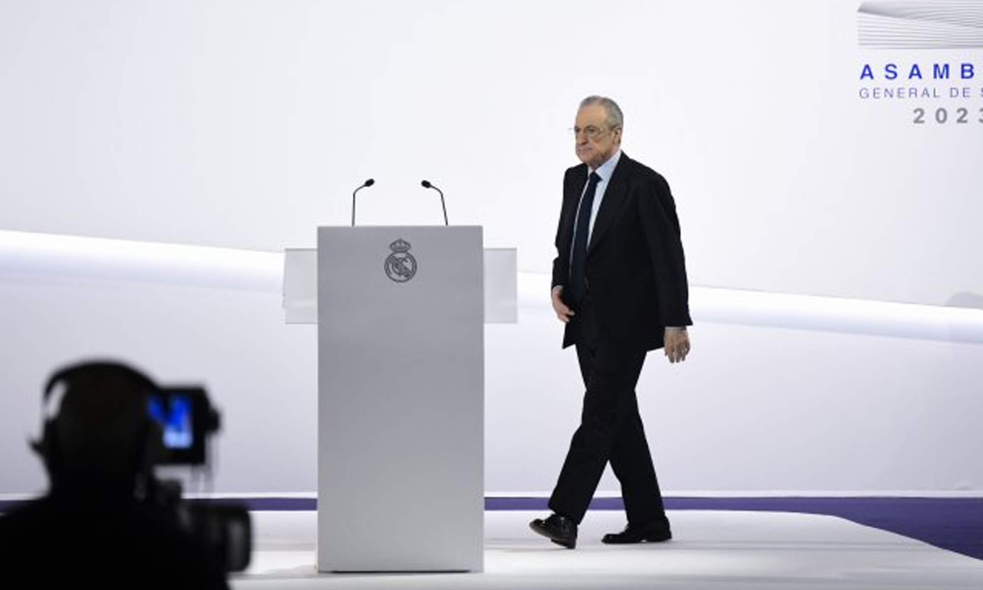 Florentino Pérez en una Asamblea de Socios del Real Madrid.