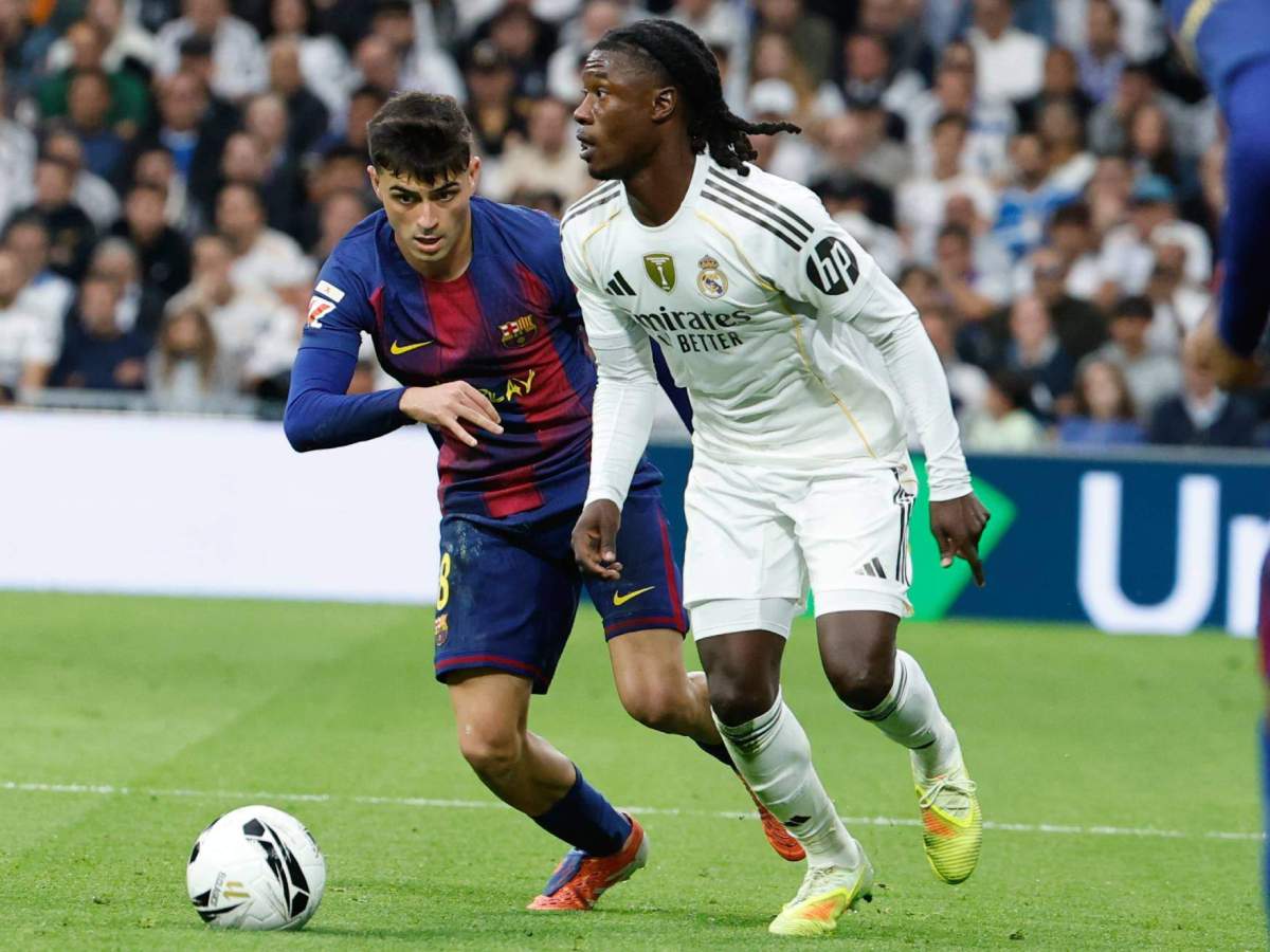 Eduardo Camavinga jugando contra el Fútbol Club Barcelona. Eduardo Camavinga jugando contra el Fútbol Club Barcelona.