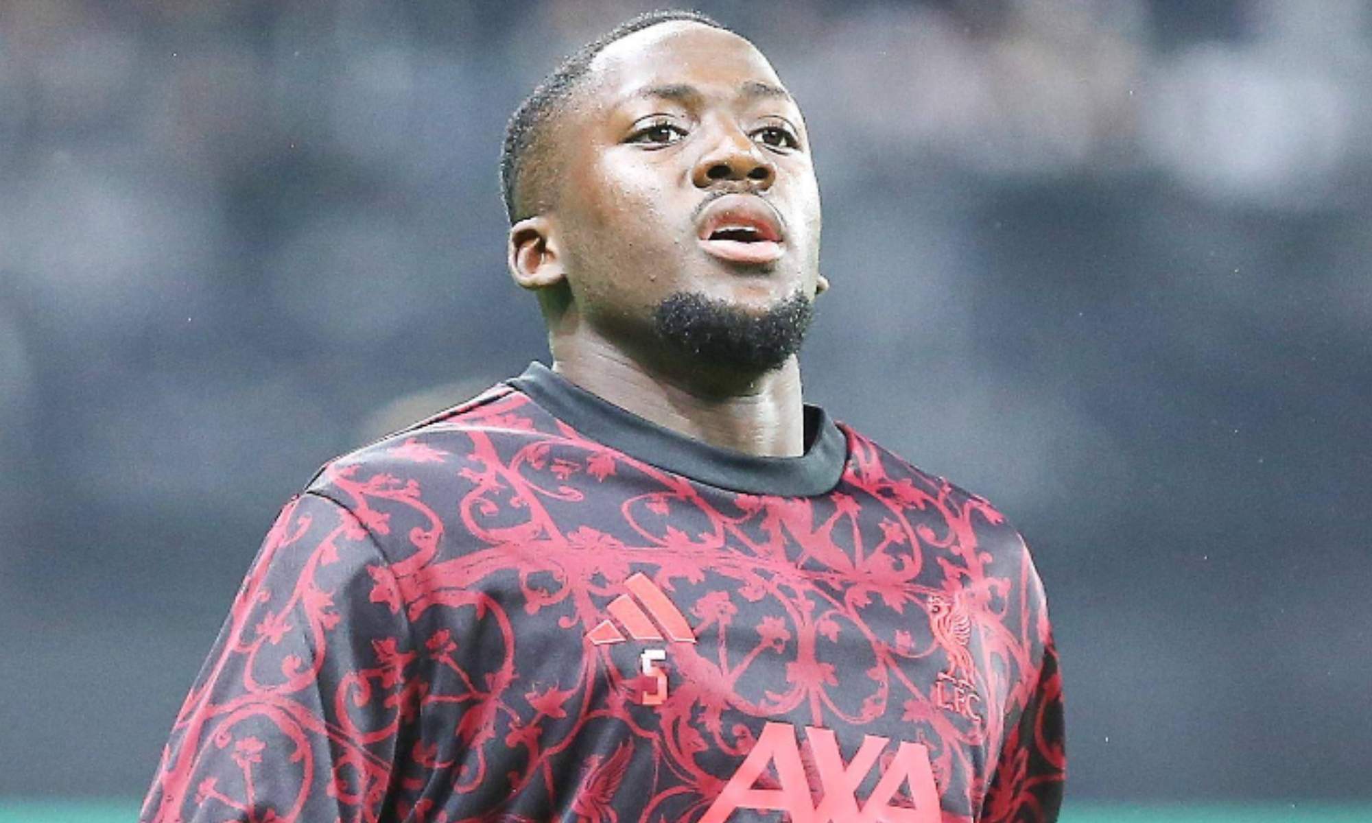 El Real Madrid toma una decisión con Konaté