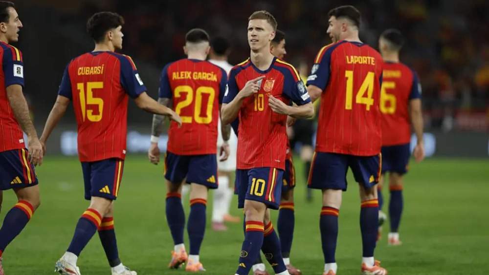Dani Olmo celebrando su gol de esta noche ante Turquía. Dani Olmo celebrando su gol de esta noche ante Turquía.