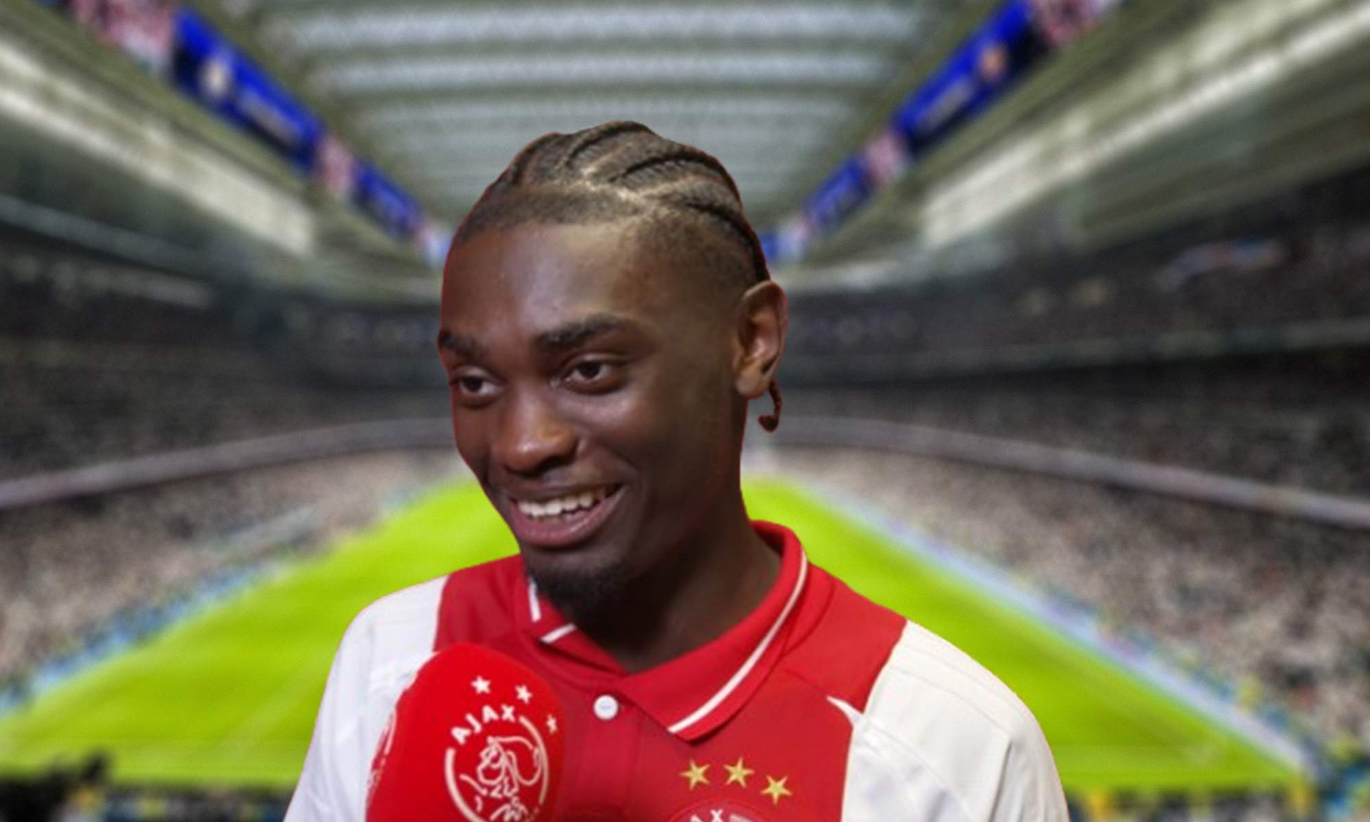 Jorthy Mokio con la camiseta del Ajax y el Santiago Bernabéu.