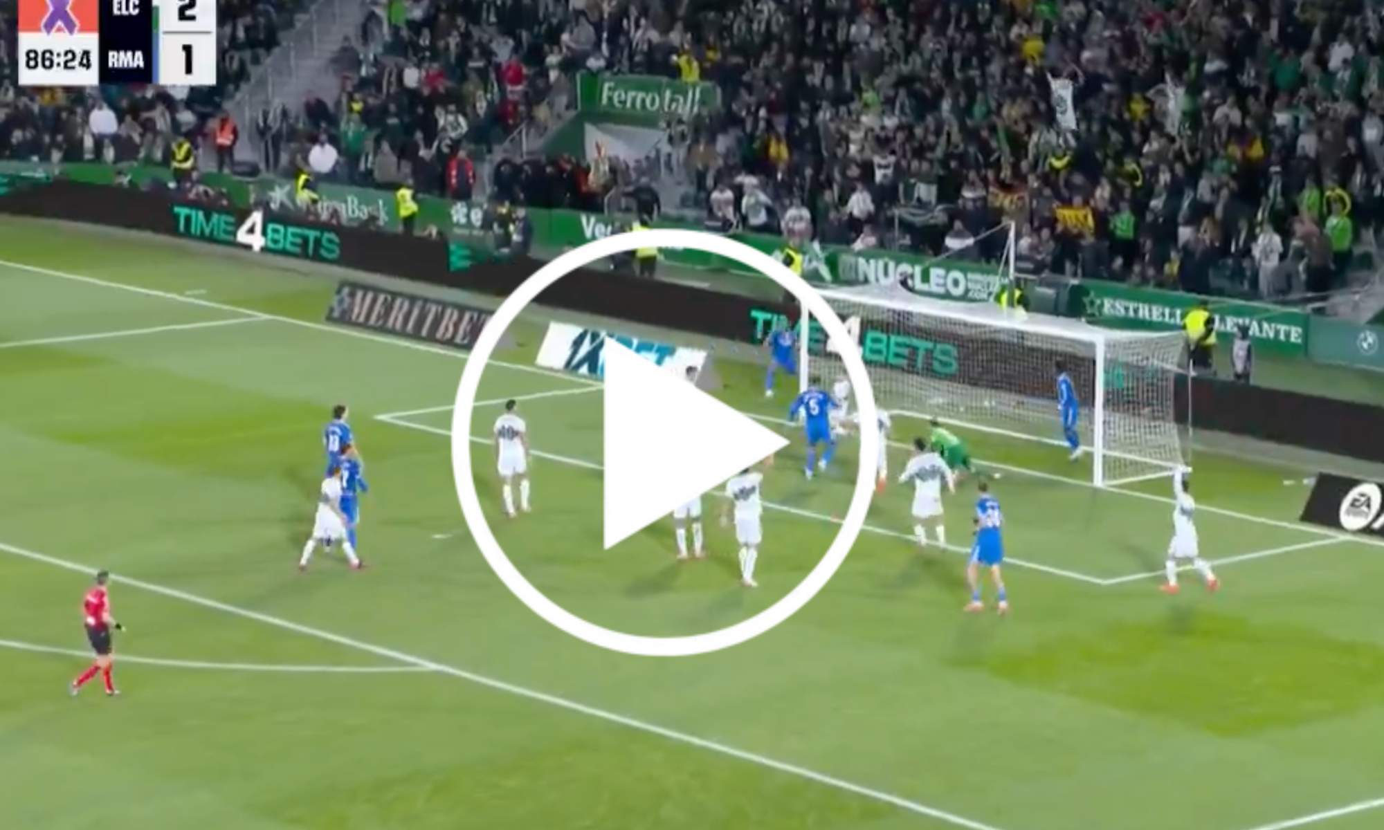 Jude Bellingham ha puesto el 2-2 en el marcador ante el Elche.