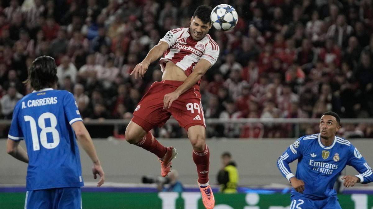 Cabezazo de Taremi al Real Madrid