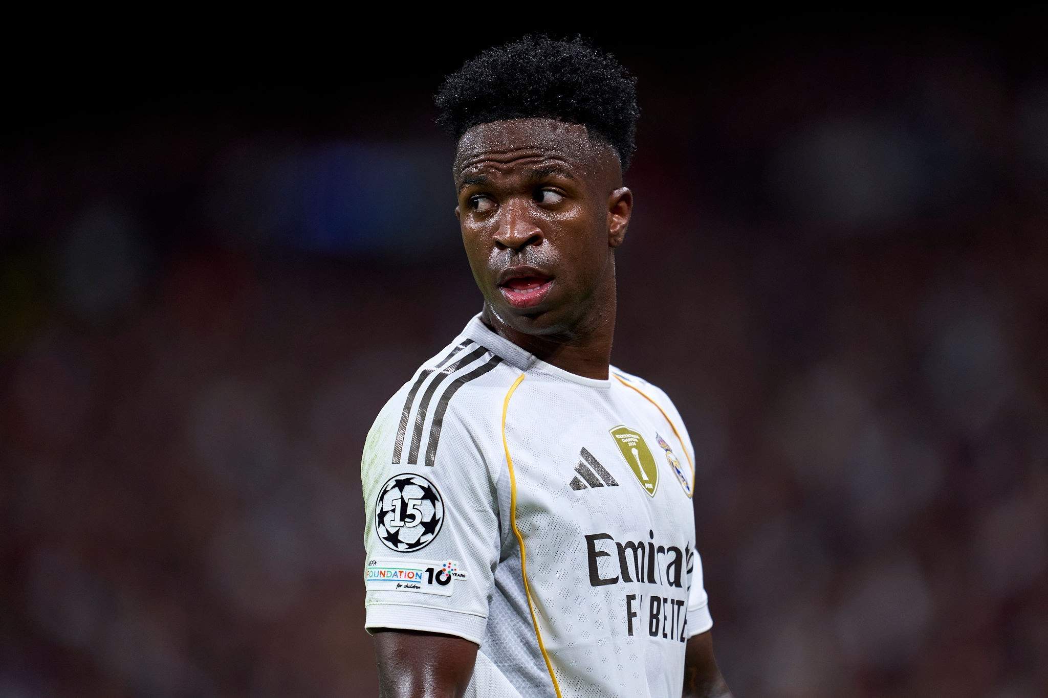 Vinícius Júnior jugando un partido con el Real Madrid.