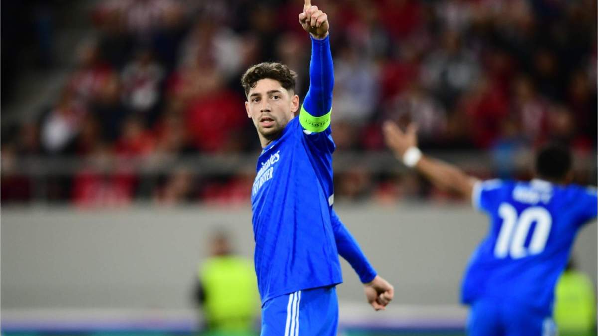 Fede Valverde durante el partido contra el Olympiacos