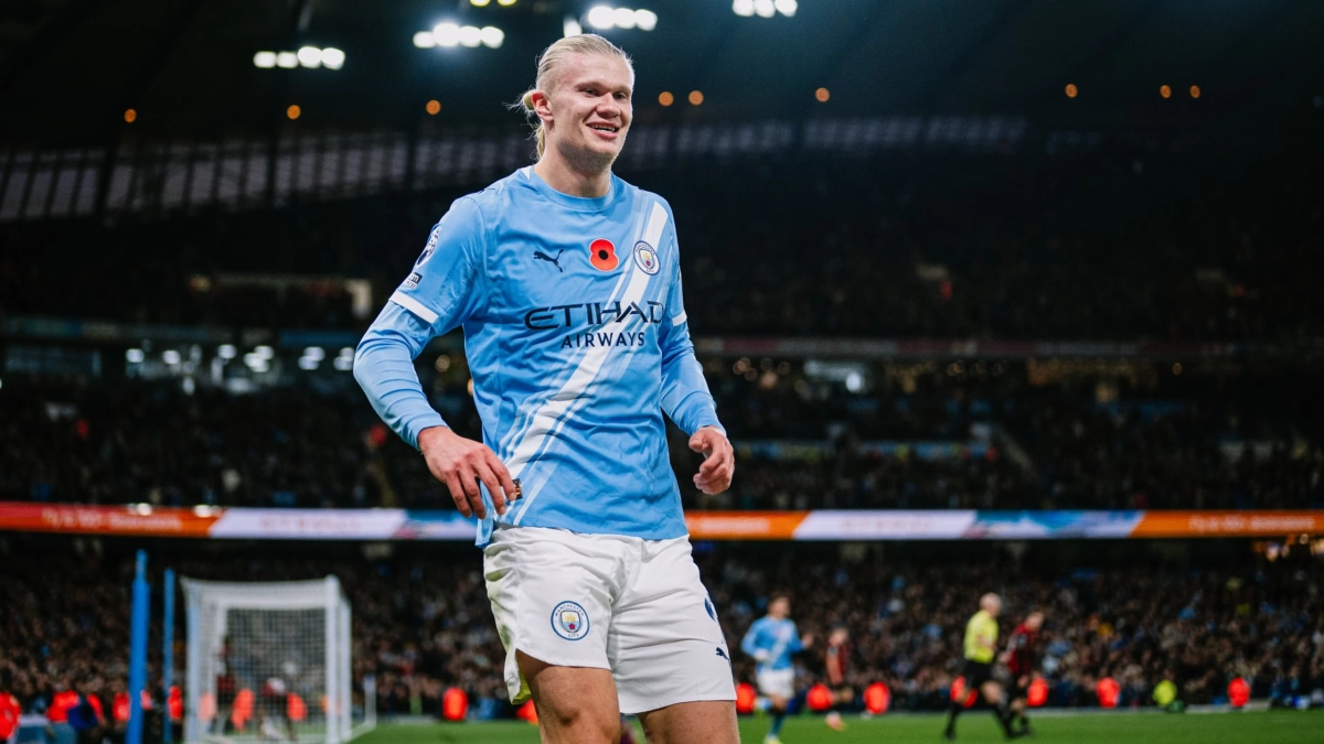 Erling Haaland celebrando un gol con el Manchester City