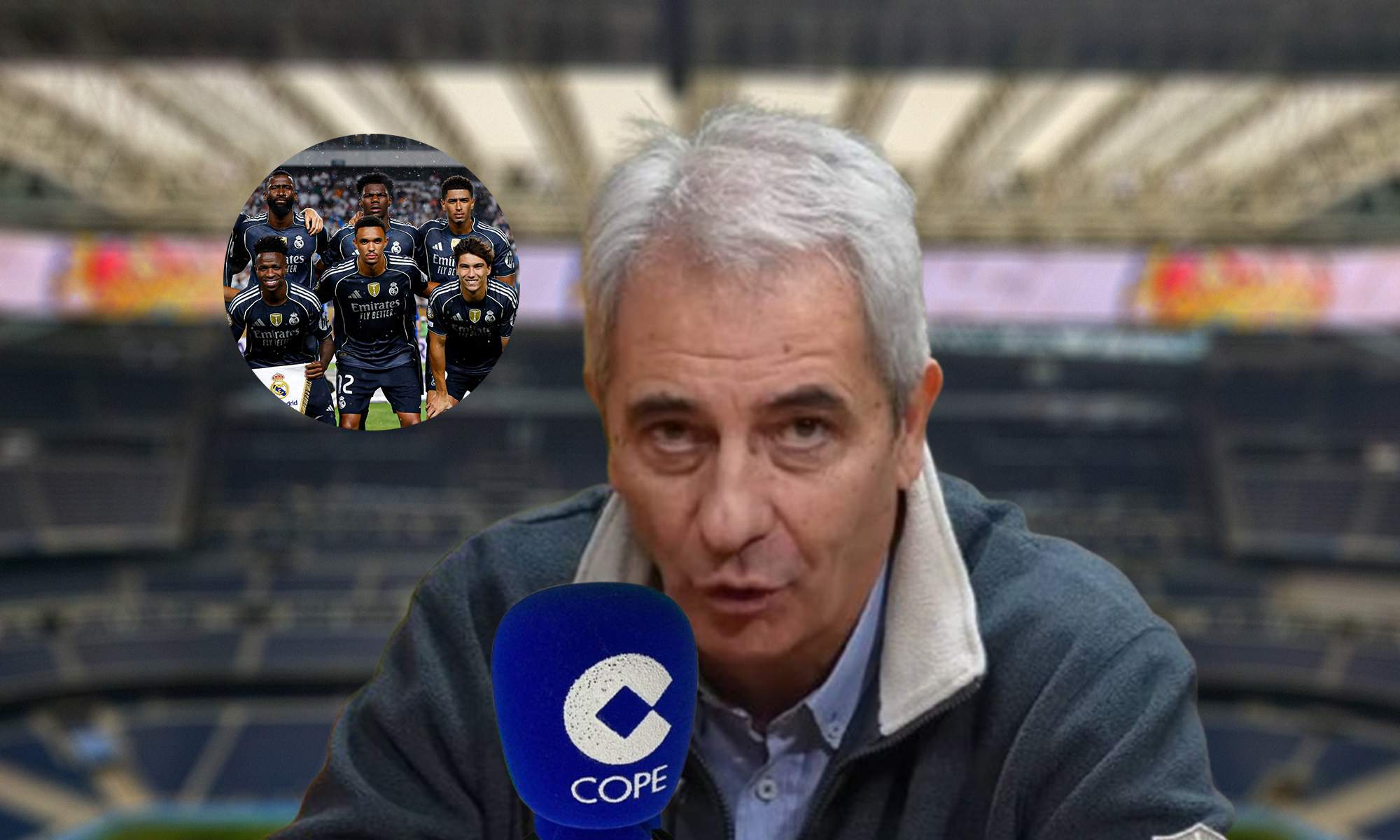 Manolo Lama, el micrófono de COPE y jugadores del Real Madrid.