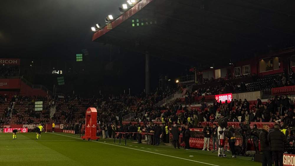 Algunos aficionados del Girona realizaron insultos y comentarios ofensivos contra el Real Madrid.