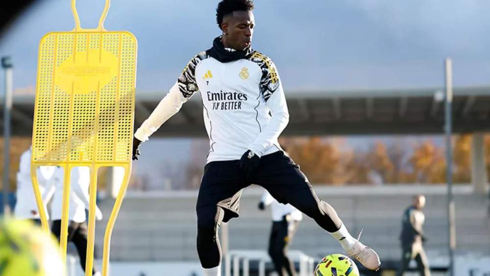 Vinicius Junior, en el entrenamiento de este martes en Valdebebas.