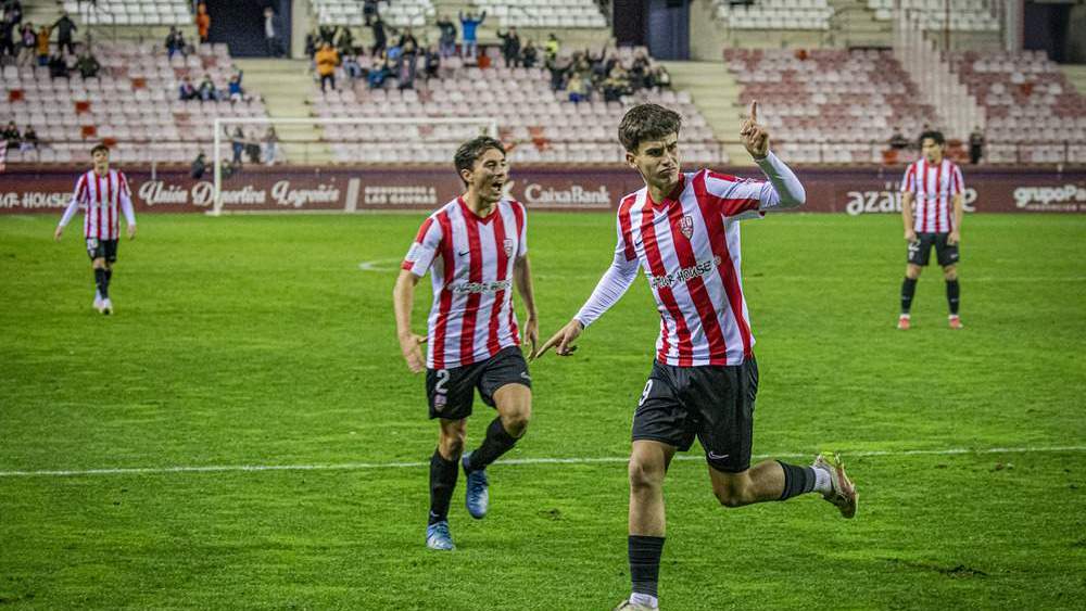 Manex Rezola con la UD Logroñés