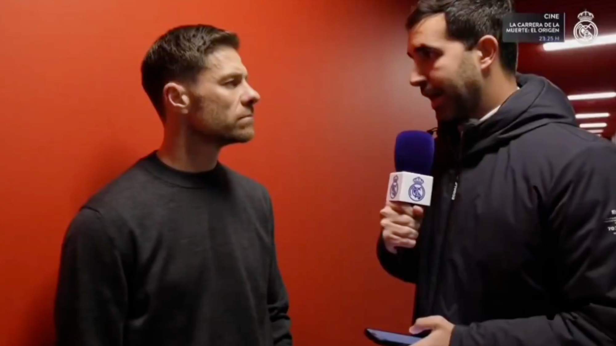 Ni Mbappé pudo calmarle, Xabi Alonso se fue muy enfadado de San Mamés