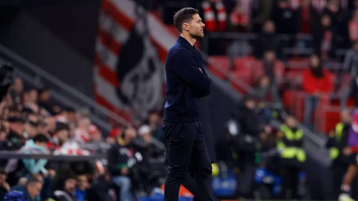 Xabi Alonso durante el Athletic Club Real Madrid