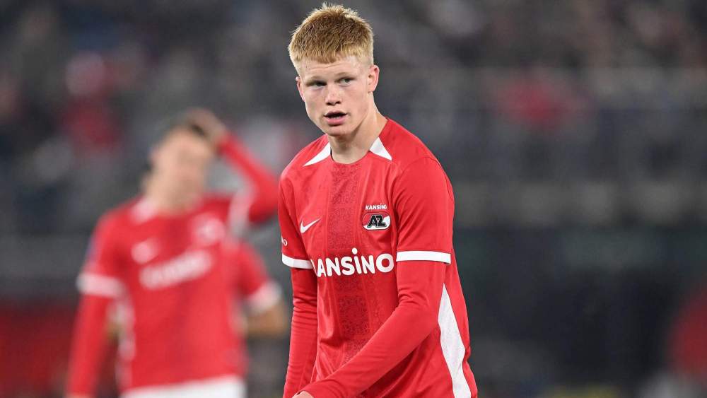 El Real Madrid podría tener mucha competencia para firmar el fichaje de Kees Smit. El Real Madrid podría tener mucha competencia para firmar el fichaje de Kees Smit.