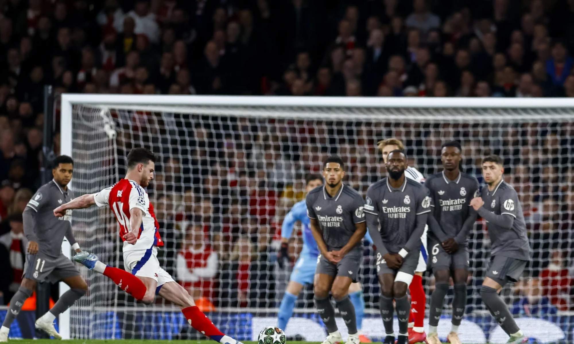 El Arsenal quiere 'matar' otra vez al Real Madrid, ahora desde los despachos por el fichaje de un futbolista.