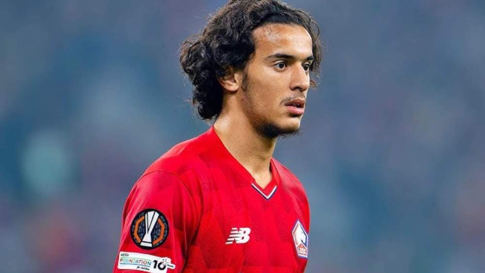 Ayyoub Bouaddi, en un encuentro reciente con el Lille.