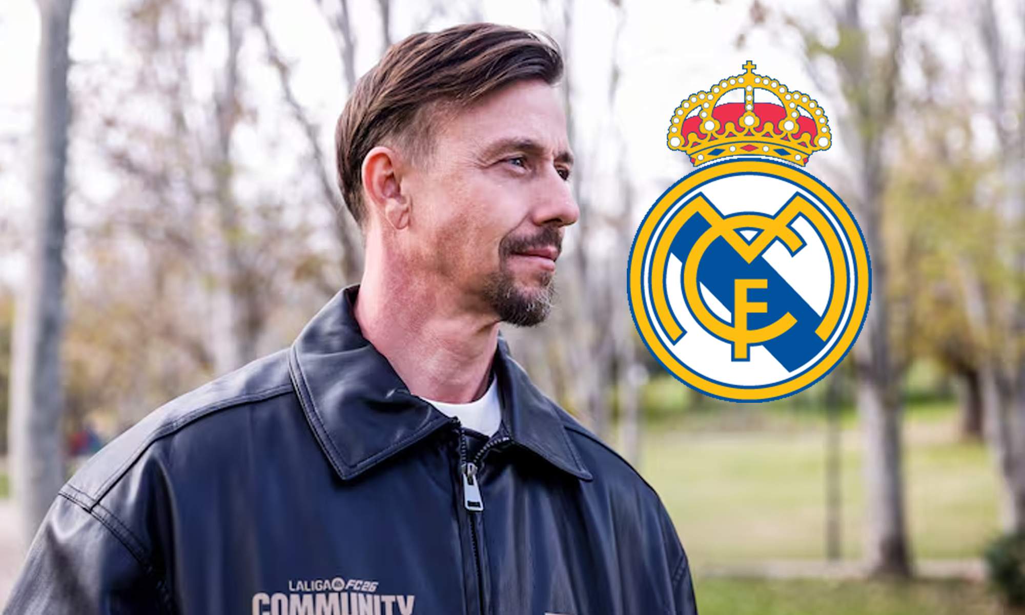 Guti Hernández en la entrevista con el diario AS y el escudo del Real Madrid.