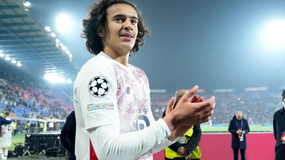 Ayyoub Bouaddi, en un partido de Champions con el Lille durante esta campaña.